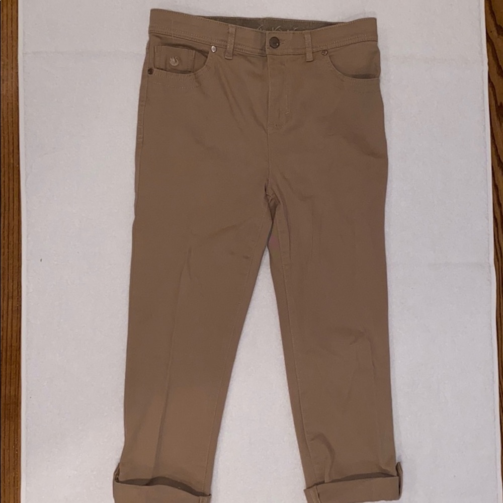 Gloria Vanderbilt Crop pants